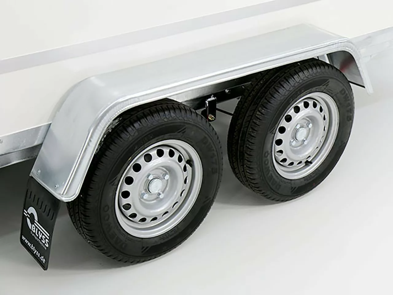 blyss kofferanhänger 146x357cm höhe:180cm 2,7t blyss kofferanhänger 146x357cm höhe:180cm 2,7t